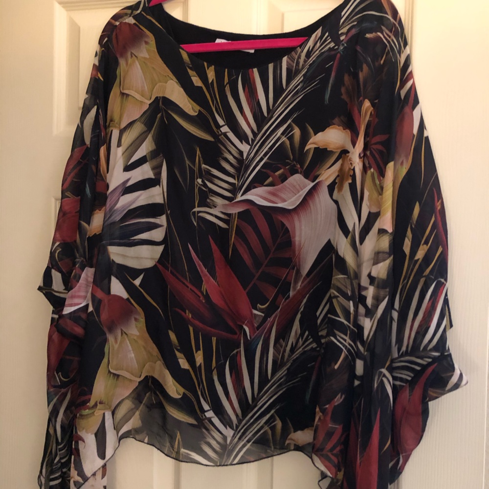 Tempo Flowy Top